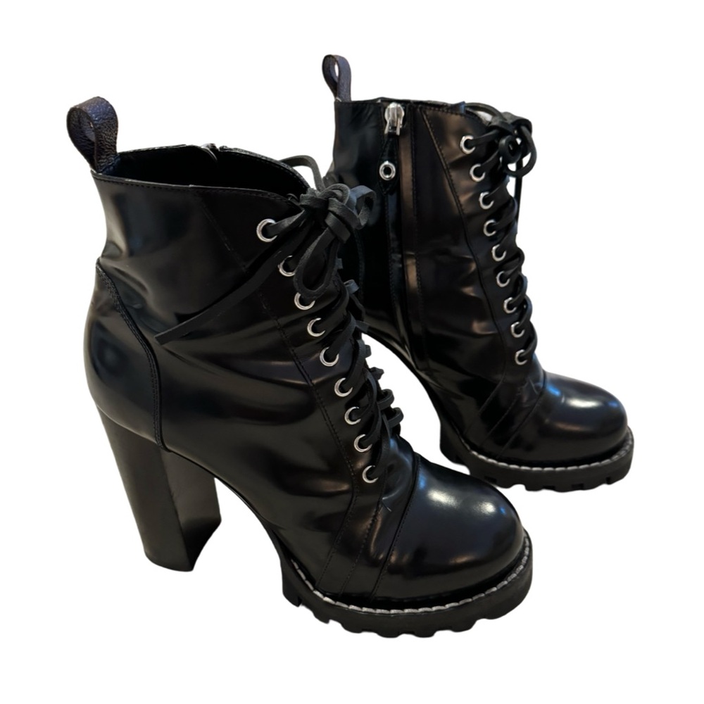 Louis Vuitton Black Patent Star Trail Ankle Boots Black IT 40